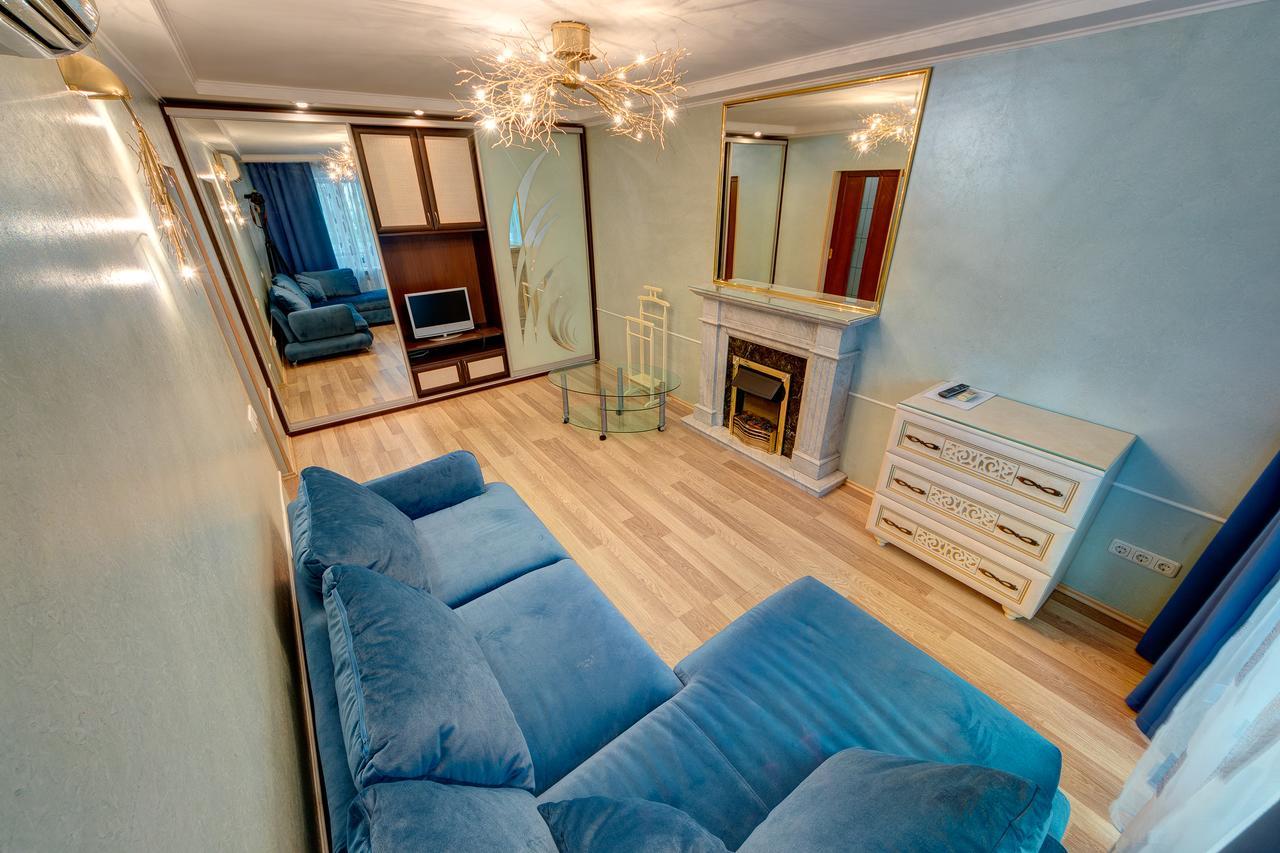 Apartamenty Na Dragomirova 10A Kyiv Exterior photo